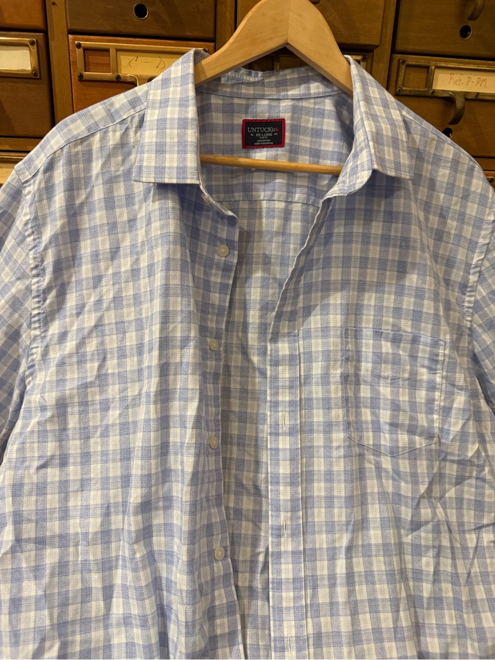 UNTUCKit Men's XXL Blue White Gingham Plaid Button Down Shirt Short Hem Slim Fit